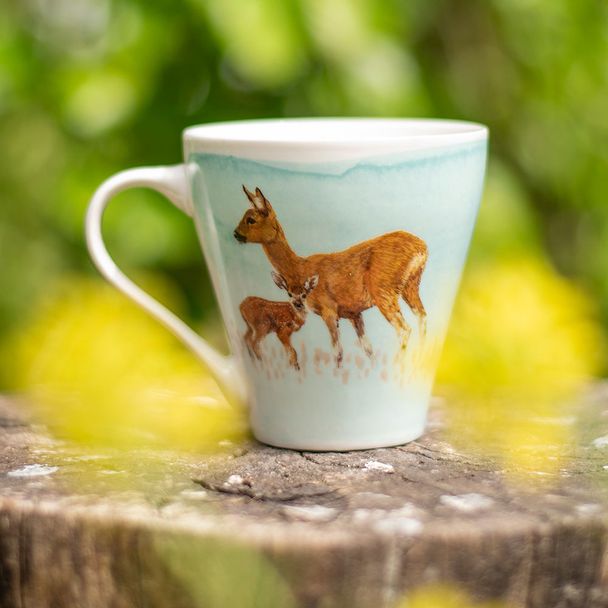 Tasse Ricke mit ihrem Rehkitz
