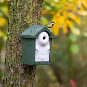 Nistkasten Holzbeton mit NABU-Wortmarke, 32 mm